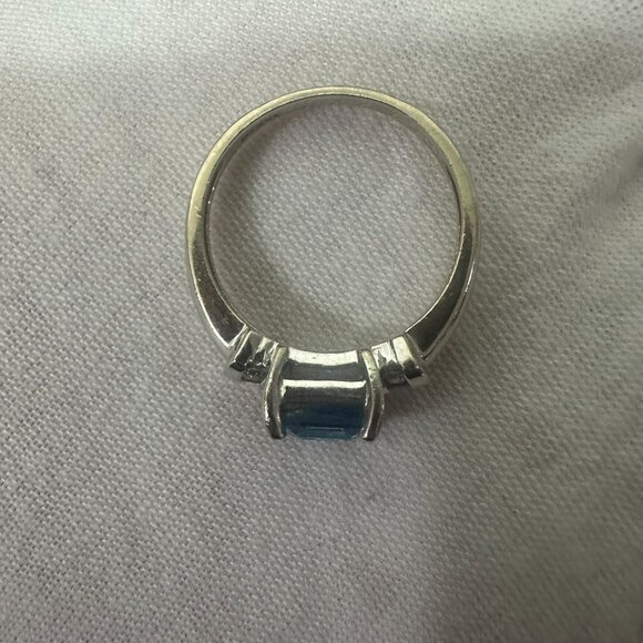 14k White Gold Diamond Blue Topaz size 8 - Picture 4 of 9
